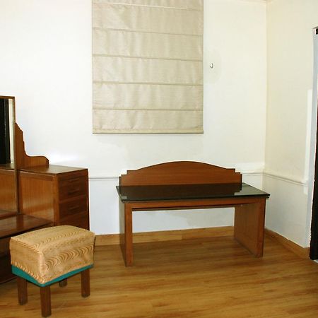 Alasia Hotel Kasauli Eksteriør bilde