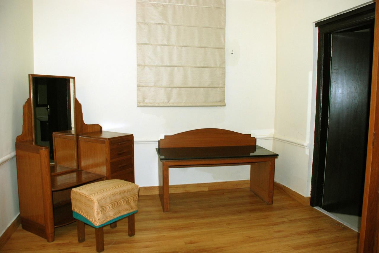 Alasia Hotel Kasauli Eksteriør bilde