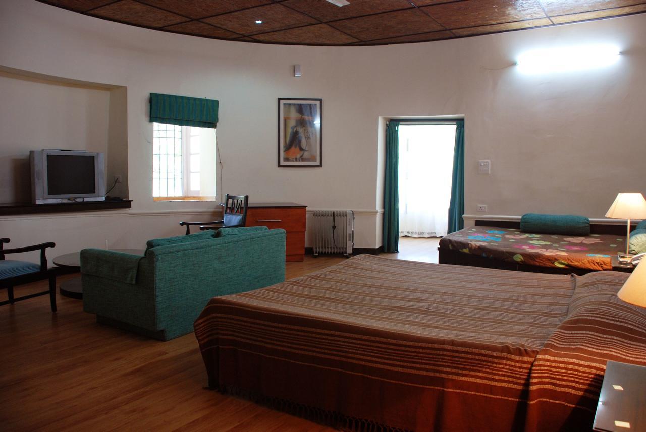 Alasia Hotel Kasauli Eksteriør bilde